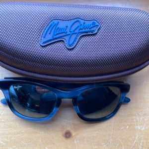 Men’s blue Maui Jim sunglasses